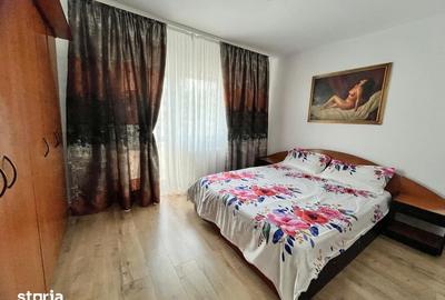 Apartament cu 3 camere decomandat în Plopilor