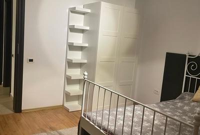 Apartament cu 2 camere decomandat, mobilat în Roșu