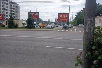 Apartament cu 2 camere în Micro 6 - 7