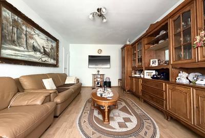 Apartament cu 3 camere decomandat, mobilat în Plăvăț II - 3