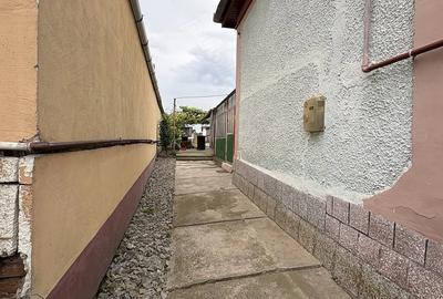 Casă cu Teren 444 Mp în Șeica Mare - 3