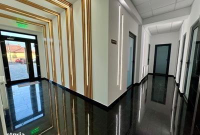 Spațiu comercial, de 20 mp, în Ultracentral - 3