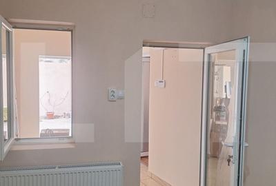 Casă cu 4 camere cu Teren 495 Mp în Central