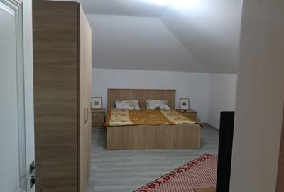 Apartament cu 2 camere decomandat în Central - 1