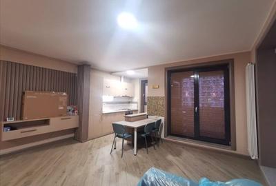 Apartament cu 3 camere decomandat, mobilat în Tomis Nord - 2