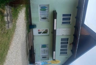 Casă cu Teren 600 Mp în Central - 2