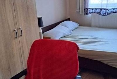 Apartament cu 3 camere în Micro 15 - 3