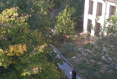 Apartament cu 4 camere decomandat în Central - 4