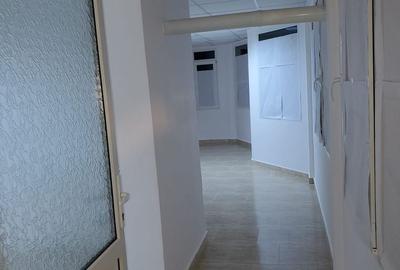 Spațiu comercial, de 93 mp, în Obor - 6