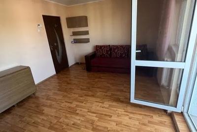 Apartament cu 2 camere decomandat, mobilat în Zorilor