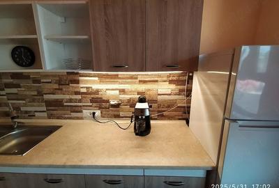 Apartament cu 2 camere semidecomandat în Cantemir