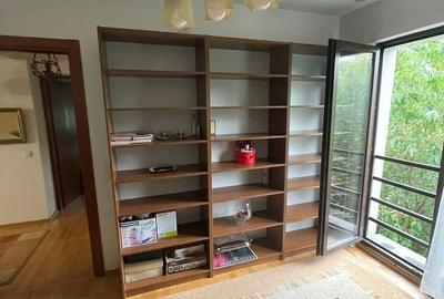 Apartament cu 3 camere decomandat în Bucium