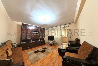 Apartament cu 3 camere decomandat în Central - 1