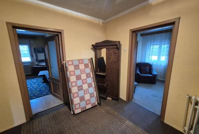 Casă individuală cu 7 camere cu Canalizare în Andronache - 11