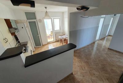Apartament cu 4 camere decomandat în Militari