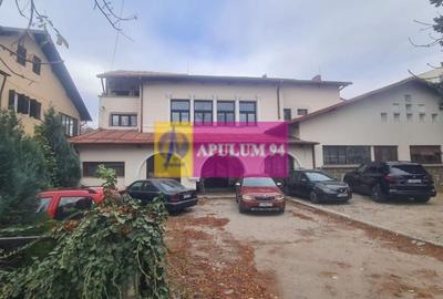 Spațiu comercial, de 711 mp, în Central