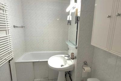 Apartament cu 3 camere decomandat în Central - 8