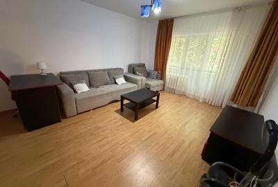 Apartament cu 3 camere decomandat în Sebastian - 2