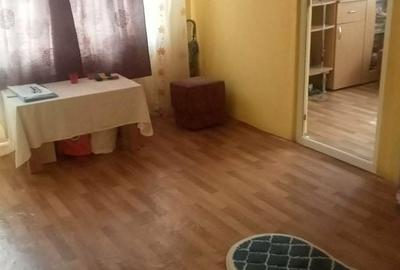 Apartament cu 2 camere semidecomandat în Palas