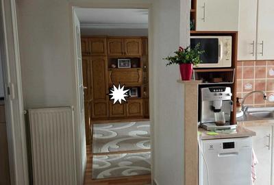 Apartament cu 3 camere decomandat în Central - 3