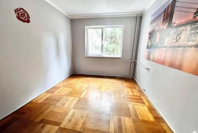 Apartament cu 2 camere decomandat în UTA