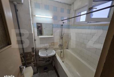 Apartament cu 2 camere decomandat în Aleea Carpați