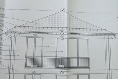 Casă cu 4 camere cu Teren 100 Mp în Central