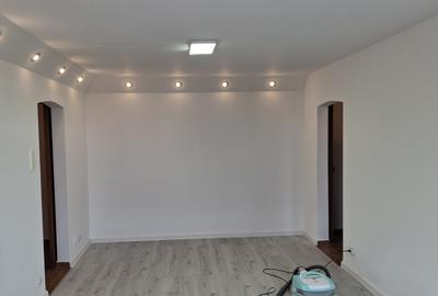 Apartament cu 2 camere semidecomandat în Fundeni