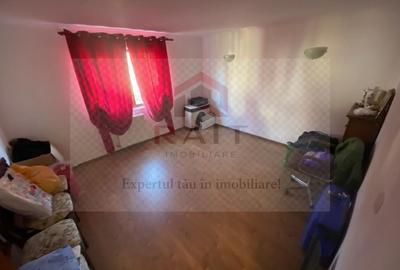 Casă individuală cu 6 camere cu Canalizare în Tigveni - 27
