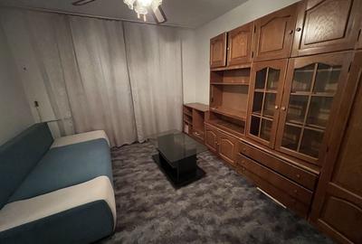 Garsonieră decomandată în Central