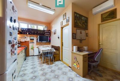 Casă individuală cu 8 camere cu Canalizare în Pârneava - 6