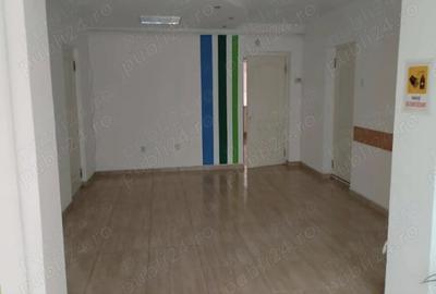 Spațiu comercial, de 84 mp, în Central - 1