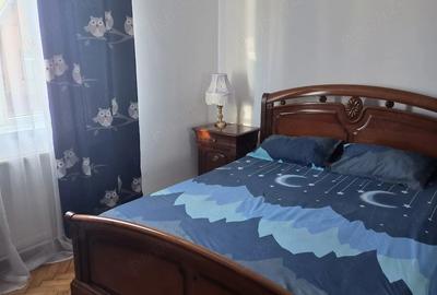 Casă cu 3 camere cu Teren 875 Mp în Central