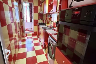 Apartament cu 2 camere decomandat în Micro 21 - 2