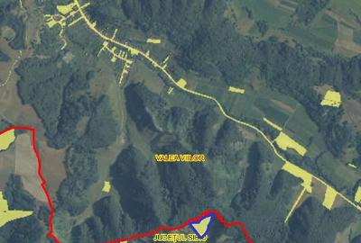 Teren de 41200 mp, în Central
