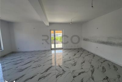 Casă cu 4 camere cu Teren 719 Mp în Nojorid - 15
