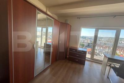 Garsonieră decomandată în Central