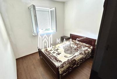 Apartament cu 3 camere semidecomandat, mobilat în Cedonia