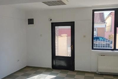 Spațiu comercial, de 75 mp, în Vladimirescu - 9