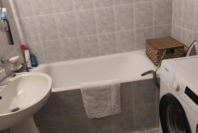 Apartament cu 2 camere decomandat în Micro 16 - 5