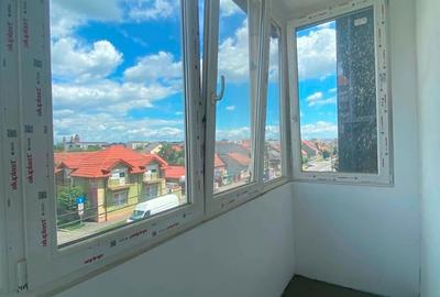 Apartament cu 2 camere semidecomandat în Micro 17