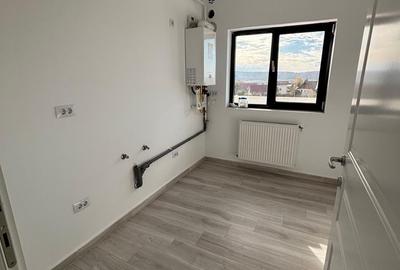 Apartament cu 2 camere decomandat în Dancu