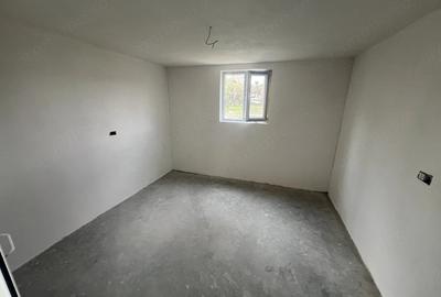 Spațiu comercial, de 100 mp, în Văcarea - 6