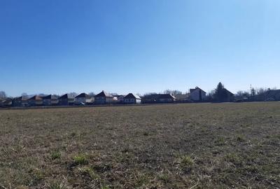 Teren de 2325 mp, în Prejmer