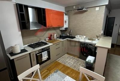 Apartament cu 2 camere decomandat în Gară