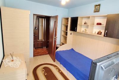 Apartament cu 3 camere decomandat în Calea Dumbrăvii - 9