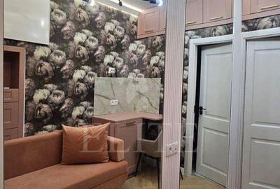 Garsonieră, mobilată în Est - 1