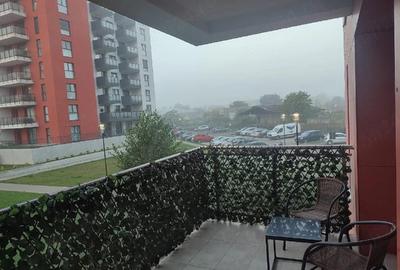 Apartament cu 3 camere semidecomandat în Central