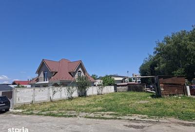 Teren de 400 mp, în Faleză