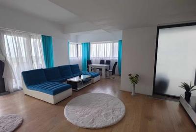 Apartament cu 2 camere decomandat în Faleza Nord
